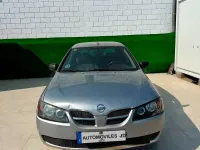 Usado Nissan Almera Visia 98 CV (72 kW) 2005 Gris / plata Berlina
