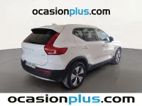 Usado Volvo XC40 Momentum 129 CV (94 kW) 2021 Blanco SUV