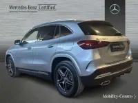 Usado Mercedes GLA250 165 CV (121 kW) 2025 Plateado SUV