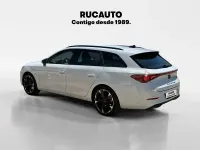 Usado Cupra Leon 150 CV (110 kW) 2024 Blanco Familiar
