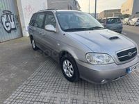 Usado Kia Carnival EX 144 CV (105 kW) 2006 Gris / plata Monovolumen