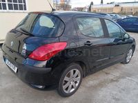 Usado Peugeot 308 90 CV (66 kW) 2008 Negro Berlina