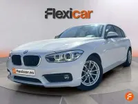 Begagnad BMW 118 136 HK (100 kW) 2019 Vit Halvkombi