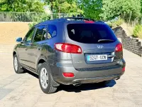 Usado Hyundai Santa Fe Style 155 CV (114 kW) 2009 Gris / plata SUV
