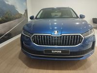 Nuevo Skoda Superb Selection 204 CV (150 kW) 2025 Azul Familiar