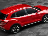 Nuevo MG ZS Comfort 197 CV (144 kW) 2026 Rojo SUV