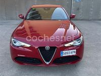 Usado Alfa Romeo Giulia 200 CV (147 kW) 2018 Rojo Berlina