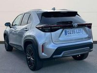 Usado Toyota Yaris Cross 117 CV (86 kW) 2022 Plateado SUV