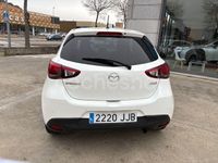 Usado Mazda 2 Style 90 CV (66 kW) 2015 Blanco Berlina