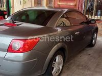 Usado Renault Mégane Cabriolet Privilege 120 CV (88 kW) 2004 Gris / plata Descapotable