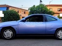 Usado Fiat Coupé 130 CV (95 kW) 1997 Violeta / lila Coupe