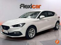 Usado Seat Leon Style 110 CV (80 kW) 2024 Blanco Utilitario