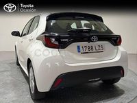 Usado Toyota Yaris Hybrid Business Edition 116 CV (85 kW) 2022 Blanco Berlina