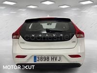 Usado Volvo V40 115 CV (84 kW) 2014 Blanco Berlina