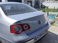 Usado VW Passat Edition 105 CV (77 kW) 2010 Blanco Berlina