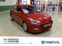 Usado Hyundai i20 84 CV (61 kW) 2018 Rojo Berlina