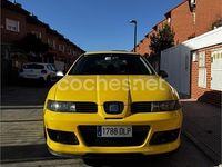 Usado Seat Leon 150 CV (110 kW) 2005 Amarillo Utilitario