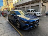 Usado Mercedes A200 150 CV (110 kW) 2024 Azul Berlina