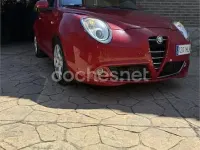 Usado Alfa Romeo MiTo Distinctive 95 CV (69 kW) 2012 Rojo Utilitario