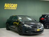 Usado Opel Astra GTC 195 CV (143 kW) 2014 Negro Berlina