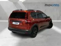 Usado Dacia Jogger Extreme 101 CV (74 kW) 2022 Naranja Monovolumen