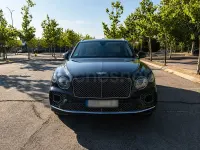 Usado Bentley Bentayga 449 CV (330 kW) 2021 Azul SUV