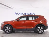 Usado Volvo XC40 Inscription 261 CV (191 kW) 2021 Rojo SUV