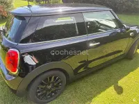 Usado Mini ONE 102 CV (75 kW) 2017 Negro Utilitario