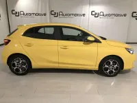 Nuevo MG MG3 Comfort 116 CV (85 kW) 2025 Amarillo Utilitario