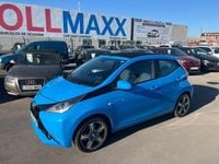 Usado Toyota Aygo 72 CV (52 kW) 2017 Azul metalico Utilitario