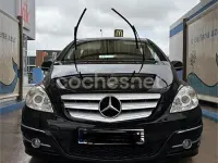 Begagnad Mercedes B180 109 HK (80 kW) 2010 Svart Minibuss