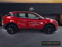 Usado Alfa Romeo Junior 147 CV (108 kW) 2025 Rojo SUV