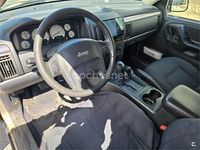 Usado Jeep Grand Cherokee Laredo 163 CV (119 kW) 2003 Beige SUV