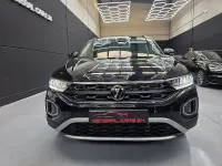 Usado VW T-Roc Life 150 CV (110 kW) 2023 Negro SUV