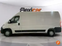 Usado Citroën Jumper 140 CV (102 kW) 2022 Blanco Monovolumen