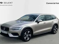 Usado Volvo V60 Core 2023 Familiar
