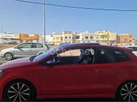 Usado VW Polo Sportline 90 CV (66 kW) 2017 Rojo Berlina
