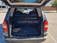 Usado Opel Zafira Elegance 100 CV (73 kW) 2001 Negro Monovolumen