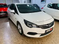 Usado Opel Astra GS Line 105 CV (77 kW) 2021 Blanco Berlina