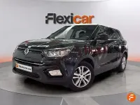 Usado SsangYong Tivoli Limited 128 CV (94 kW) 2019 Negro SUV