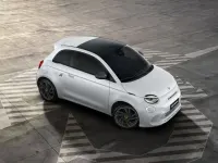 Nuevo Abarth 500e Turismo 121 kW (165 CV) 2025 Blanco Utilitario