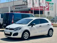 Usado Kia Rio 86 CV (63 kW) 2012 Blanco Utilitario