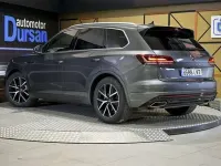 Usado VW Touareg 290 CV (213 kW) 2021 Gris SUV
