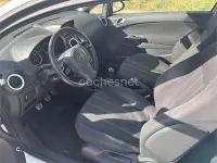 Używany Opel Corsa Color Edition 95 KM (69 kW) 2013 Biały Hatchback