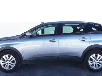Usado Peugeot 3008 Active 130 CV (95 kW) 2021 Gris SUV