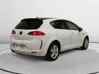 Używany Seat Leon Sport 103 KM (75 kW) 2007 Biały Sedan/Limuzyna