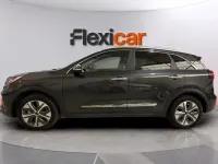 Usado Kia Niro 100 kW (136 CV) 2022 Azul SUV
