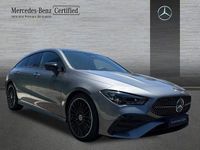 Usado Mercedes CLA200 Shooting Brake AMG line 163 CV (119 kW) 2024 Gris montaña Familiar