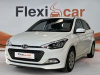 usado Hyundai i20 1.2 MPI 62kW (85CV) Essence Gasolina en Flexicar Málaga 3