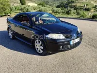 Usado Renault Mégane Cabriolet Authentique 110 CV (80 kW) 2006 Negro Descapotable
